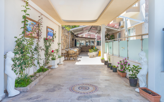 Star Apart Hotel