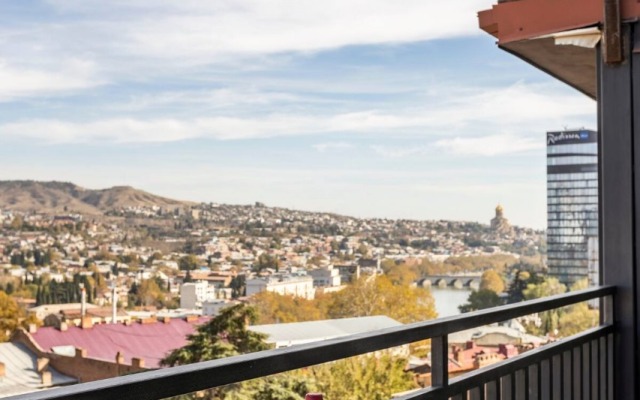 Eagles Nest Apartments