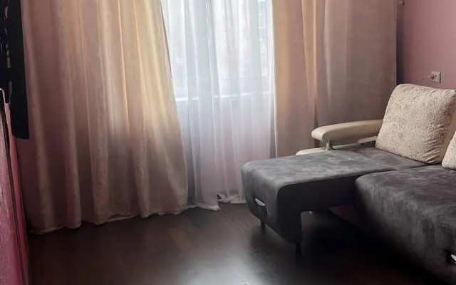 Квартира на Дворцовом переулке 12