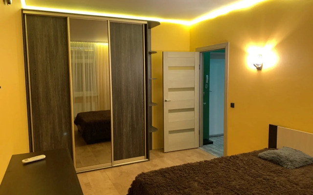 Квартира Двухкомнатные на Горького 96