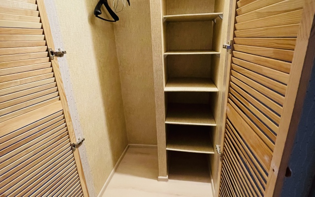 Dvushka V Tsentre S Vidom Na Pogankiny Palaty Flat