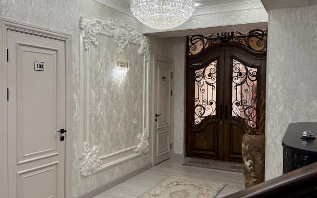 Mumtoz Hotel