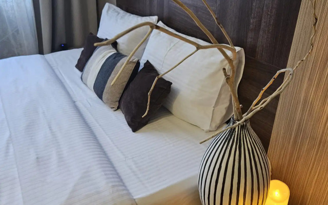 Меблированные Комнаты на Красной 21