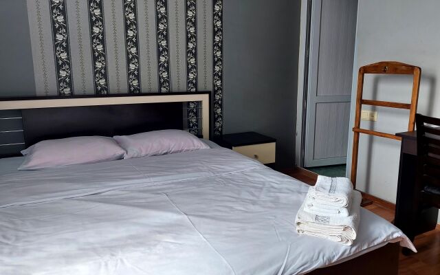 Max Comfort Hotel