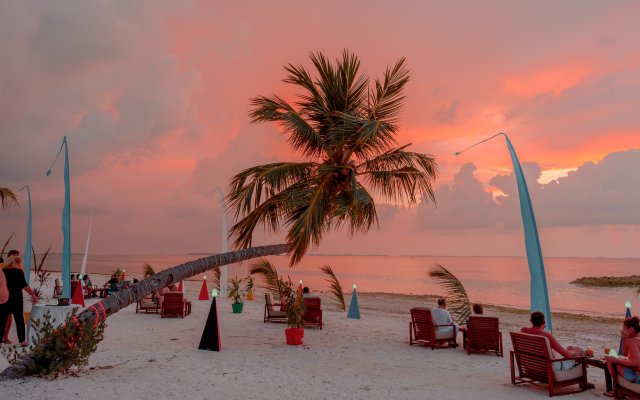 Canareef Resort Maldives