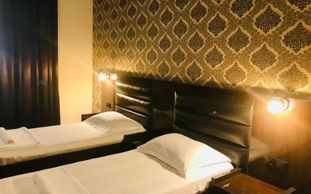 Irise Hotel