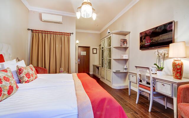 Pushka Inn Hotel