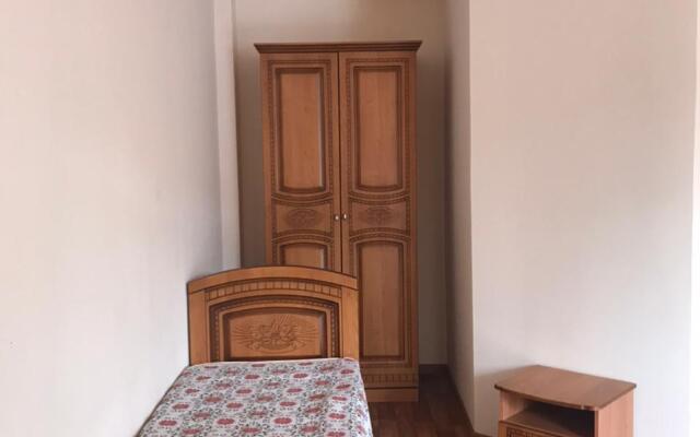 Otdyih V Loo Guest House