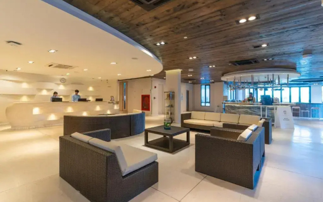 Golden Tulip Pattaya Beach Resort