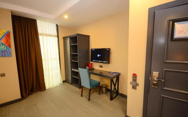 Palm Batumi Hotel