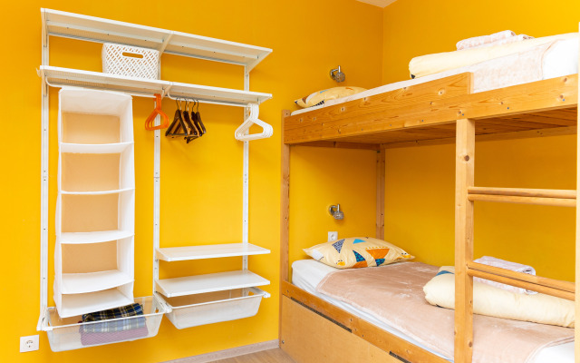 Semeynye S Vidom Na Gory Apartments