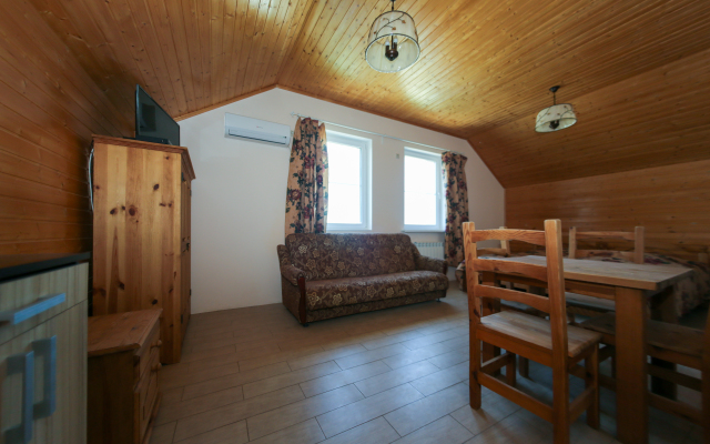Arina Guest house