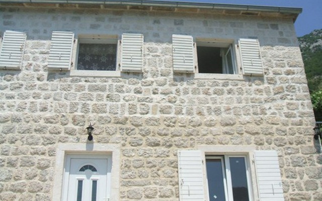 Jovanović Perast Apartments