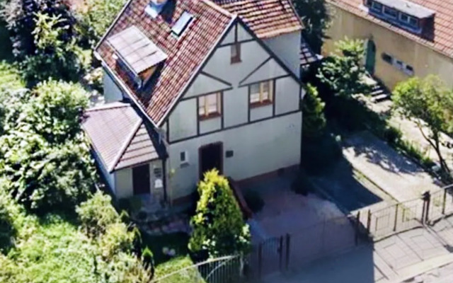 V Kommunalnom Pereulke 3 Flat