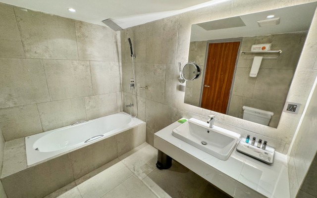 Omni Residency Baridhara Hotel