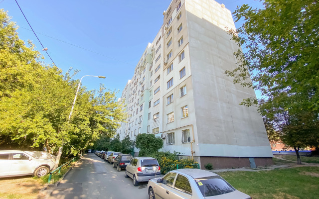 Uyutnaya na Zhmaylova Flat