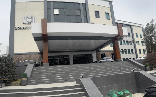 Qorasuv Hotel