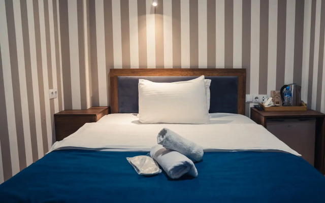 Legend Hotel