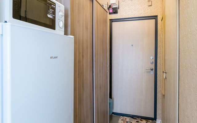 Na Aleksandra Grina 1 Apartments