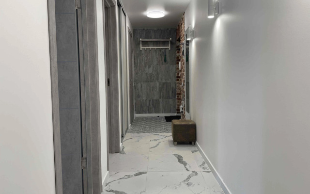 Апартаменты KenigApart39 Семейная евротрешка в центре, верхнее озеро, остров Канта