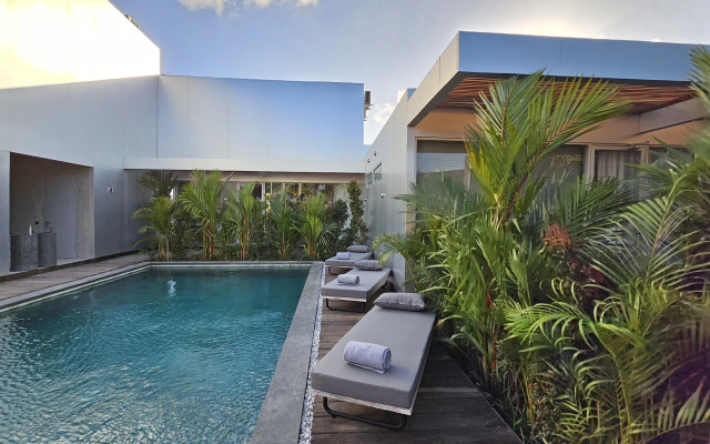 Апарт-отель Unit Space Village