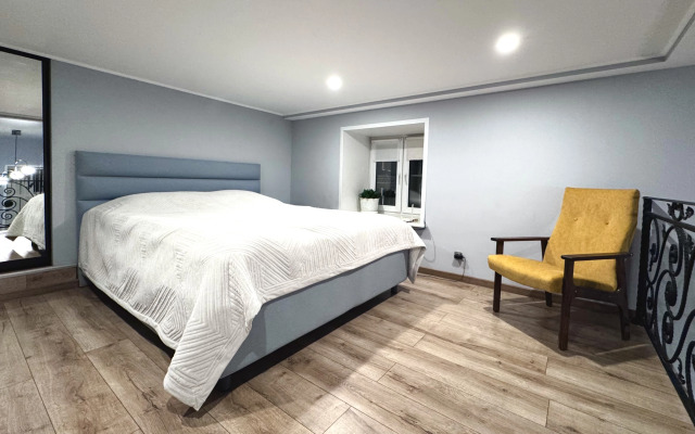 Stidiya Loft Dvikhurovnevaya Yarapartments Flat