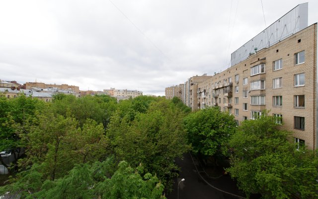 Smolenskaya  10 Apartments