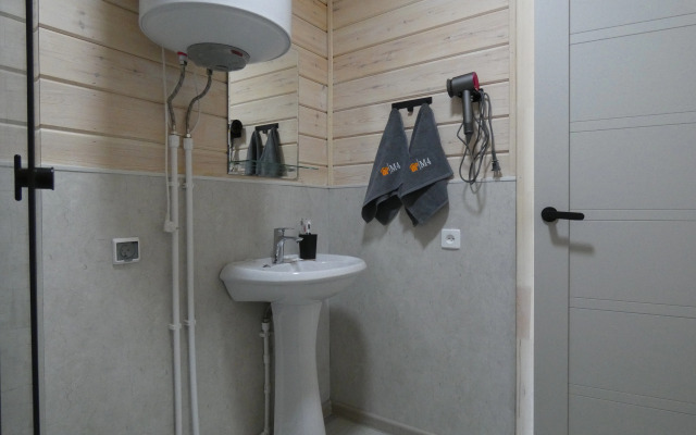 Частный Дом 4 с Двуспальной Кроватью