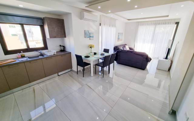 Sea La Vie Seaview Apartments