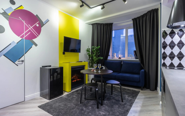 Апартаменты Авторская квартира с камином в самом сердце СПБ