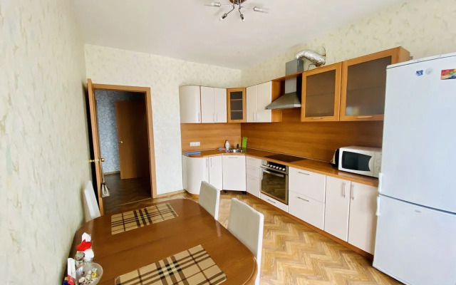 Квартира на улице Алексеева 89 (15 этаж)