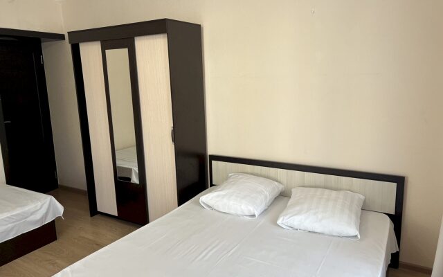 Апартаменты 371 на Мира