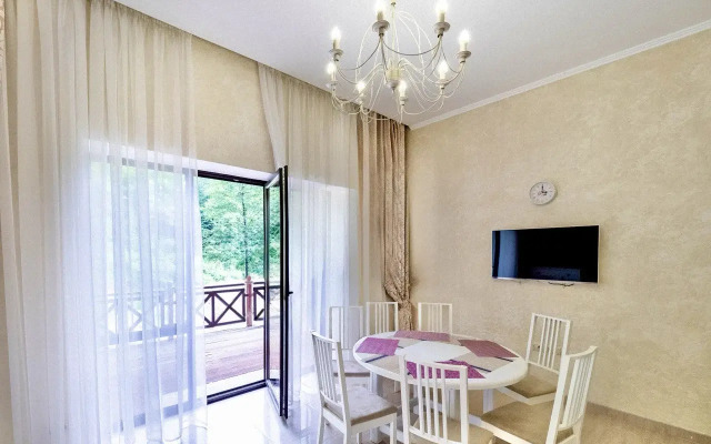 Na Krasnoy Polyane Villa