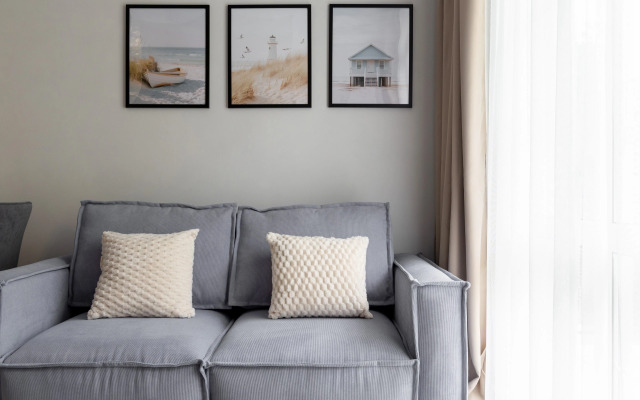 Апартаменты Red Apartments Арт Лайт Сити Шерли