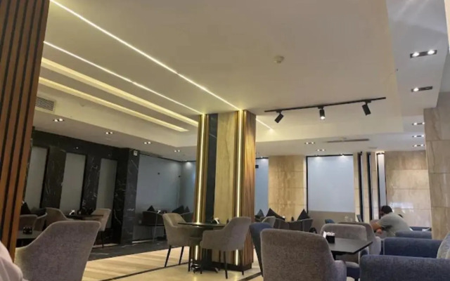 Отель Aura Inn Tiba Pyramids