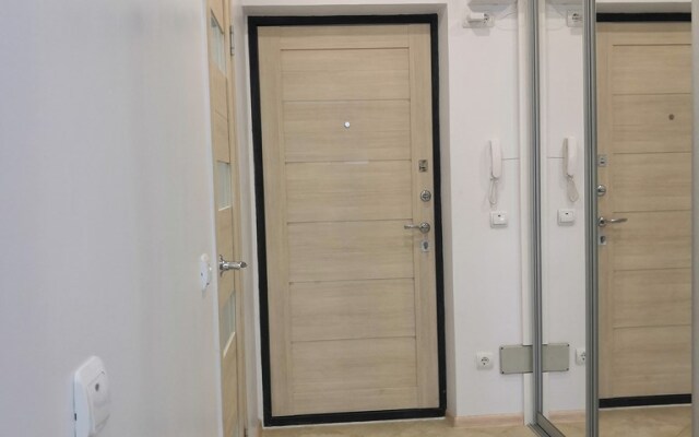 Апартаменты Однокомнатные на Переулке Хрустальном 27 на 17 этаже