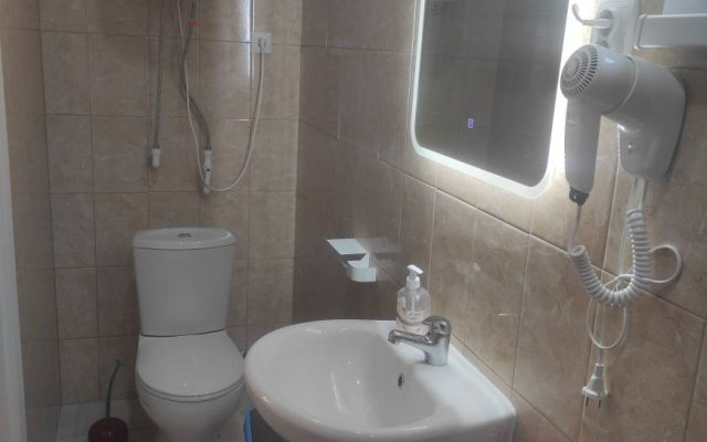 Akvamarin Guest House
