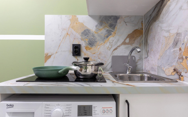 Апартаменты на Набережной Кутузова 32