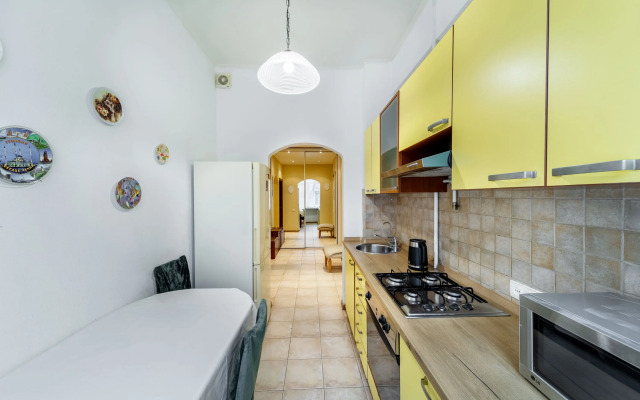 Квартира 3-Ком Квартира у Экспоцентра БонАпарт