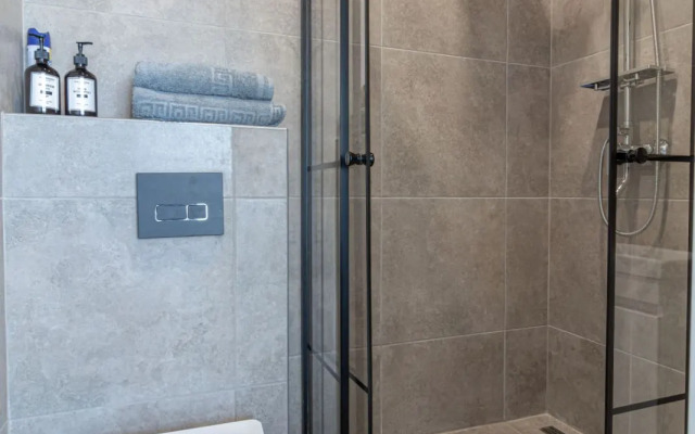Dlya Bolshoy Semyi V Tsentre Minska Flat