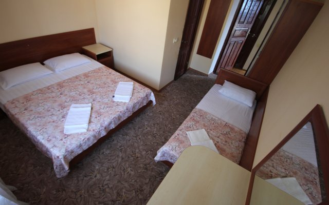 KorMal Guest House