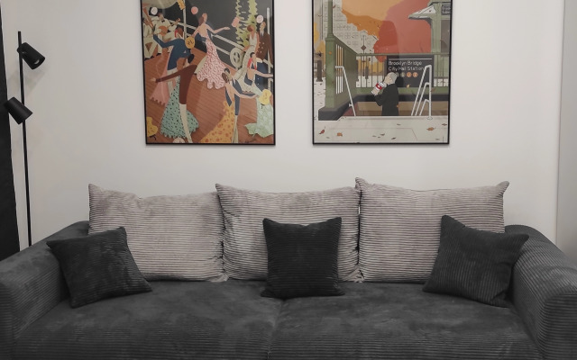 Ulybka Uyuta Na Dalnevostochnom Flat