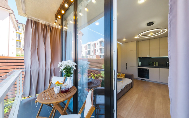 Green Palace 6 S Podogrevaemym Basseynom Krugly God Apartment