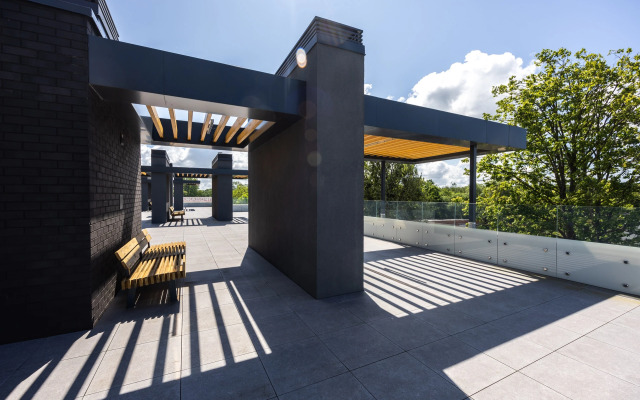 Pion Rooms Apartments