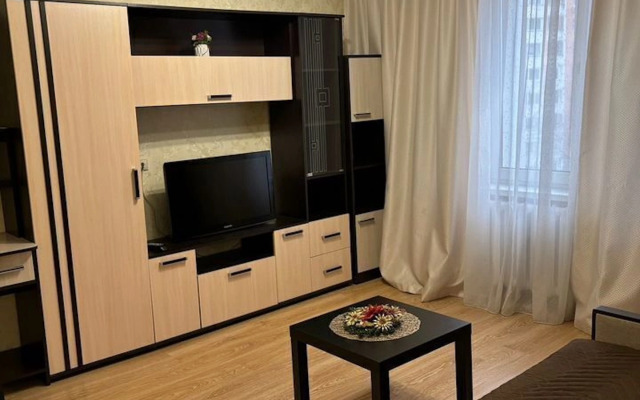 Na Ulitse Vesennyaya 8 Flat