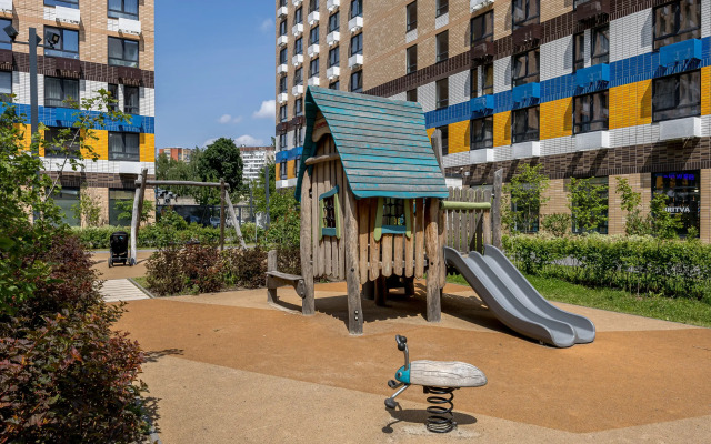 Uyutnaya S Vidom Na Park Ryadom S Metro Flat