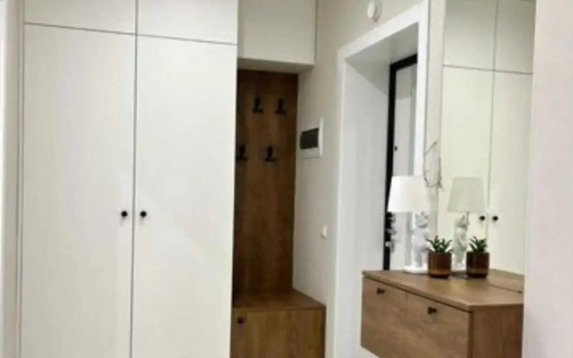 Na Ulitse Avtomobilistov 3 Apartments