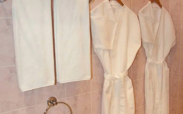 Отель Александровский парк-отель