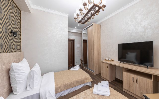 Asgard Hotel