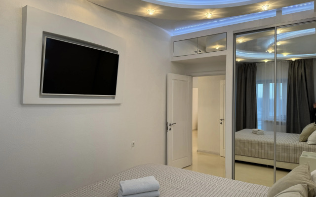 Trekhkomnatnye Apart-Comfort Na Bolshoy Pavlovskoy Apartments